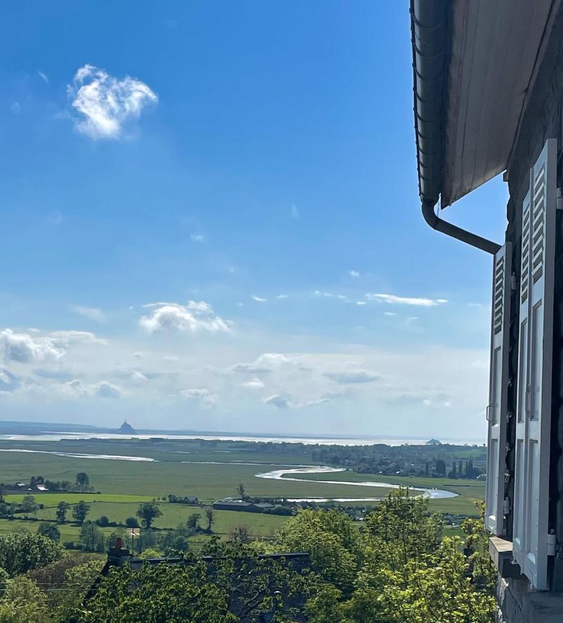 La Butte - Maison De Vacances Avranches Avec Vue Sur Le Mont Saint Michel 勒瓦尔圣贝尔 外观 照片
